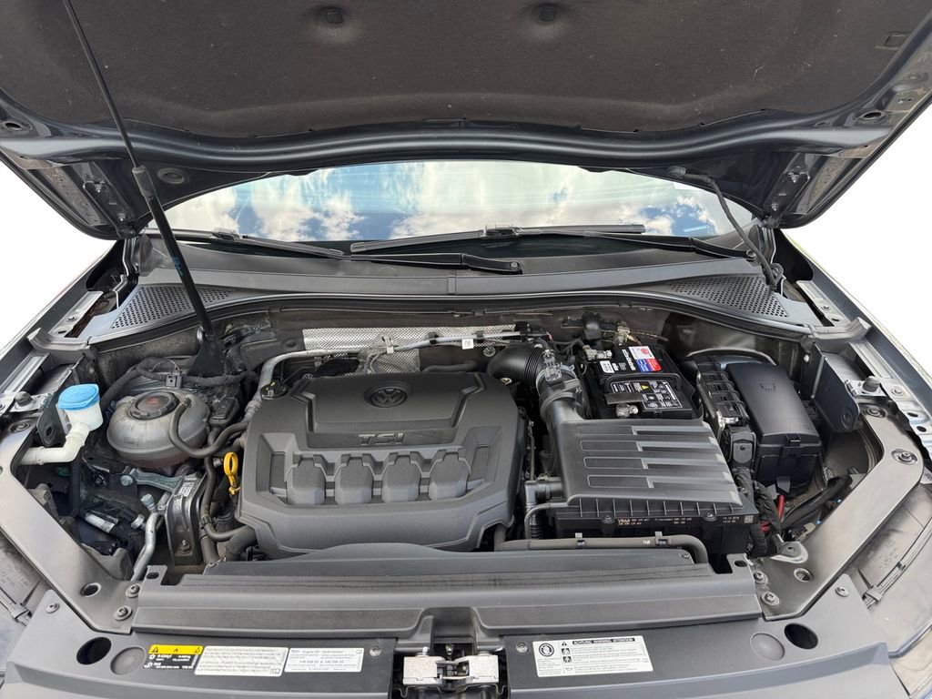 Used 2019 Volkswagen Tiguan SEL AWD/4WD image 18