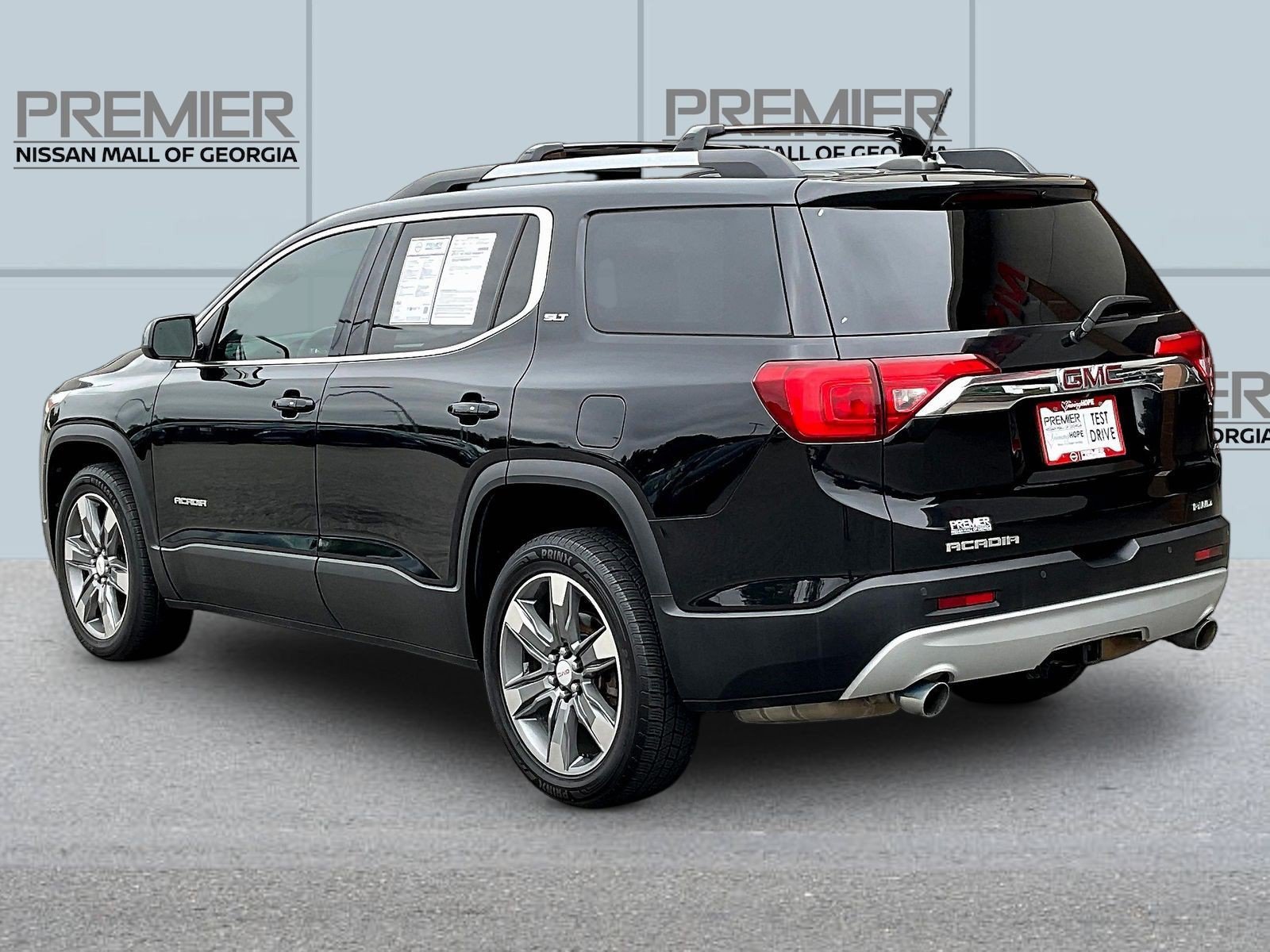 Used 2018 GMC Acadia SLT AWD/4WD image 5