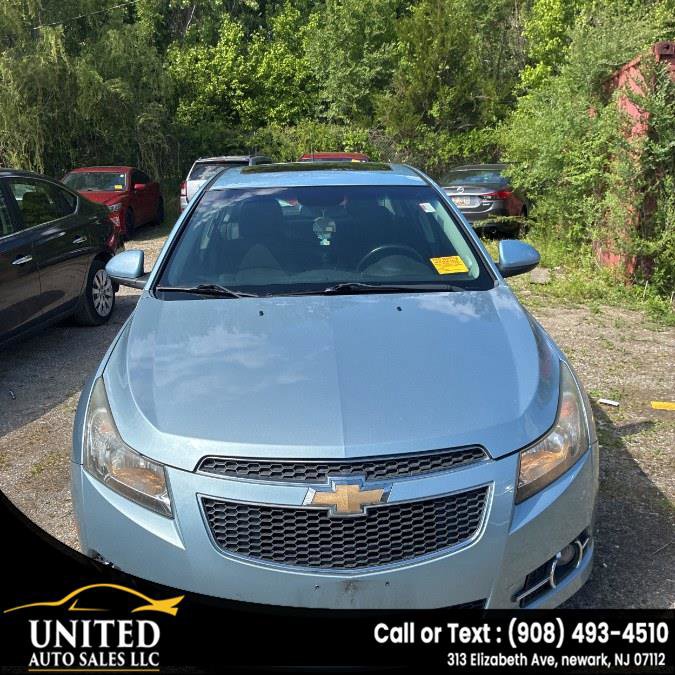 Used 2012 Chevrolet Cruze LT w/ All-Star Edition FWD image 2