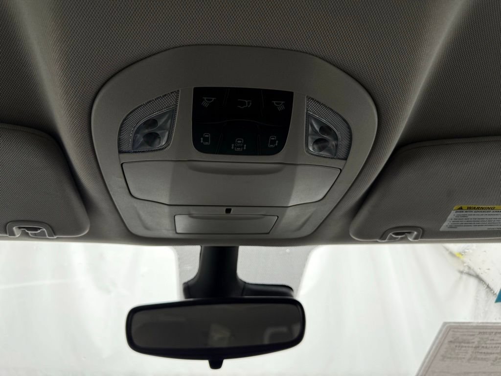 Used 2024 Chrysler Pacifica Touring-L FWD image 42