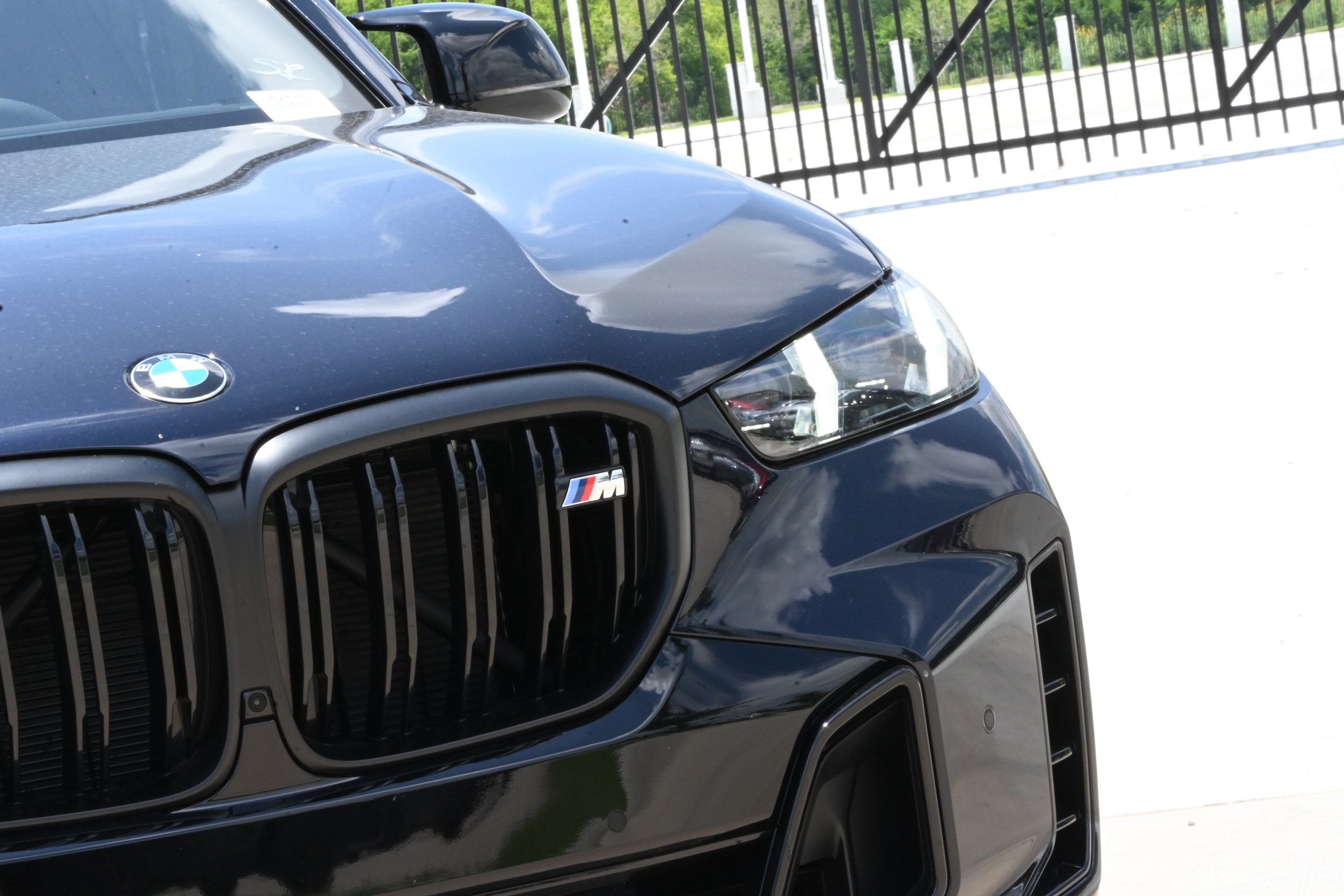 Certified 2025 BMW X5 M60i AWD/4WD image 10