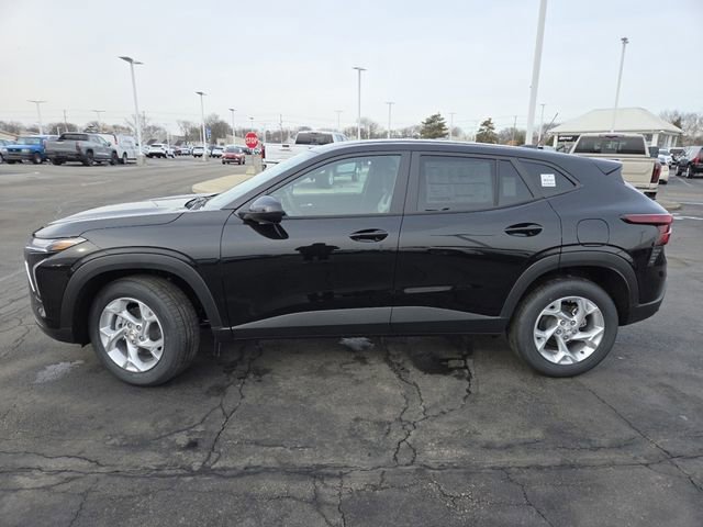 New 2026 Chevrolet Trax LS w/ LS Convenience Package FWD image 20