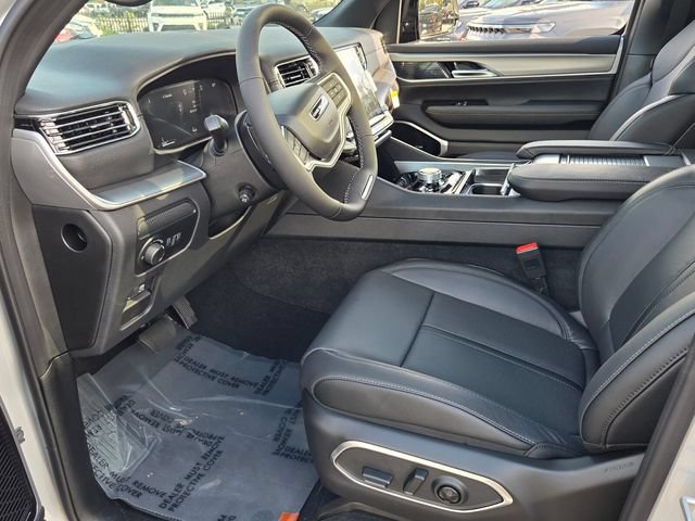 New 2026 Jeep Grand Wagoneer L Limited w/ Premium Group II AWD/4WD image 8