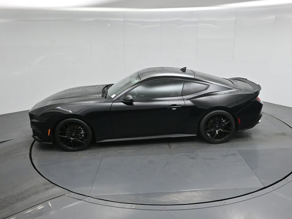 New 2026 Ford Mustang Coupe image 39