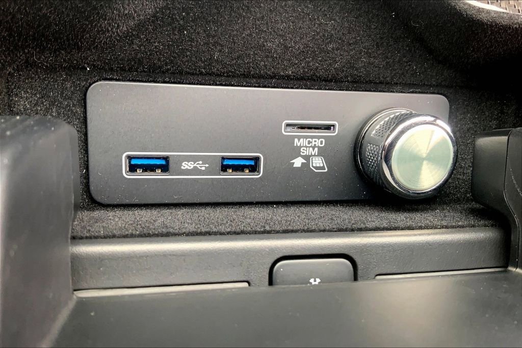 Used 2021 Land Rover Range Rover SV Autobiography Dynamic image 34