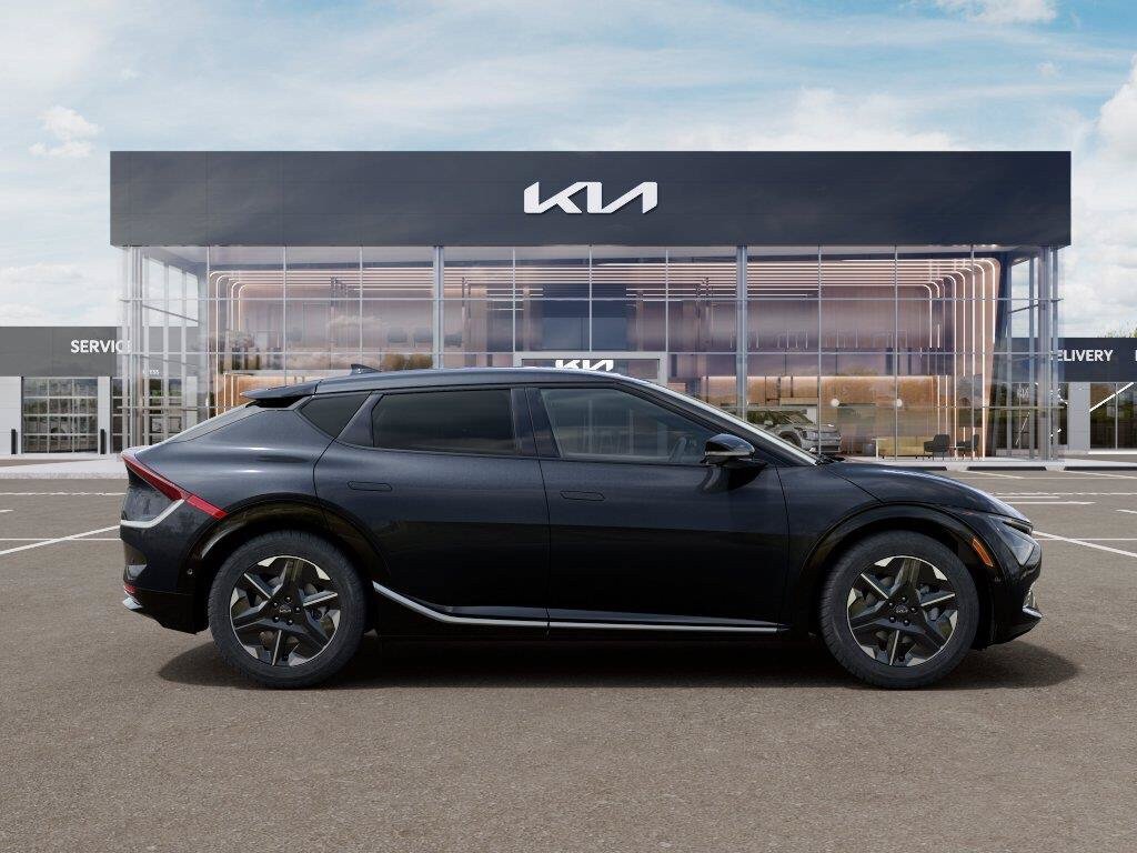 New 2026 Kia EV6 Wind AWD/4WD image 7
