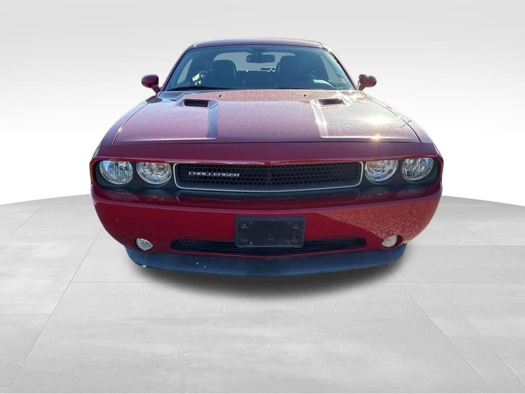 Used 2012 Dodge Challenger SXT Plus RWD image 9