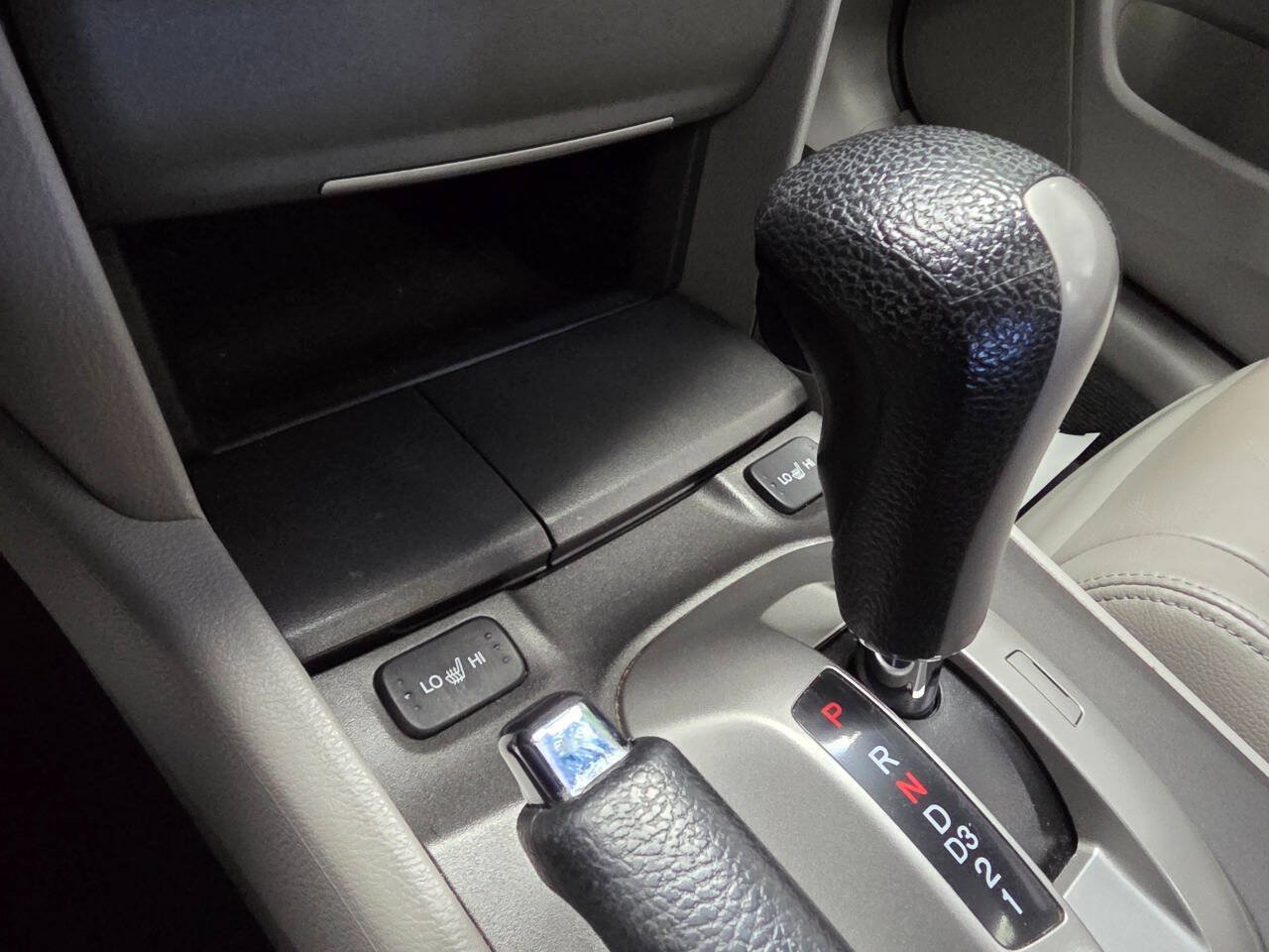 Used 2012 Honda Accord EX-L image 22