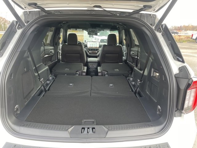 New 2026 Ford Explorer Platinum w/ LUX Leather Package image 64