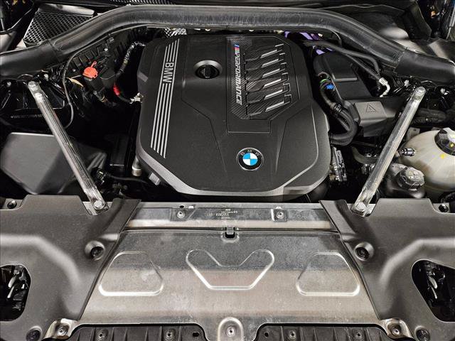 Certified 2024 BMW X4 M40i w/ Premium Package AWD/4WD image 23