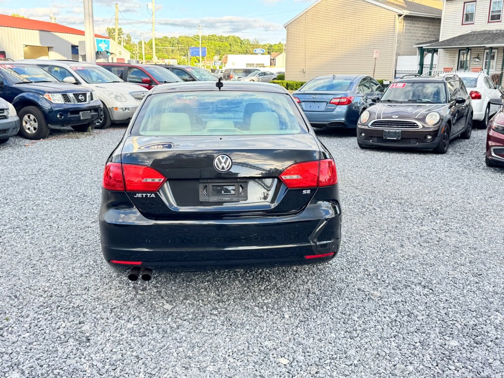 Used 2014 Volkswagen Jetta SE FWD image 6