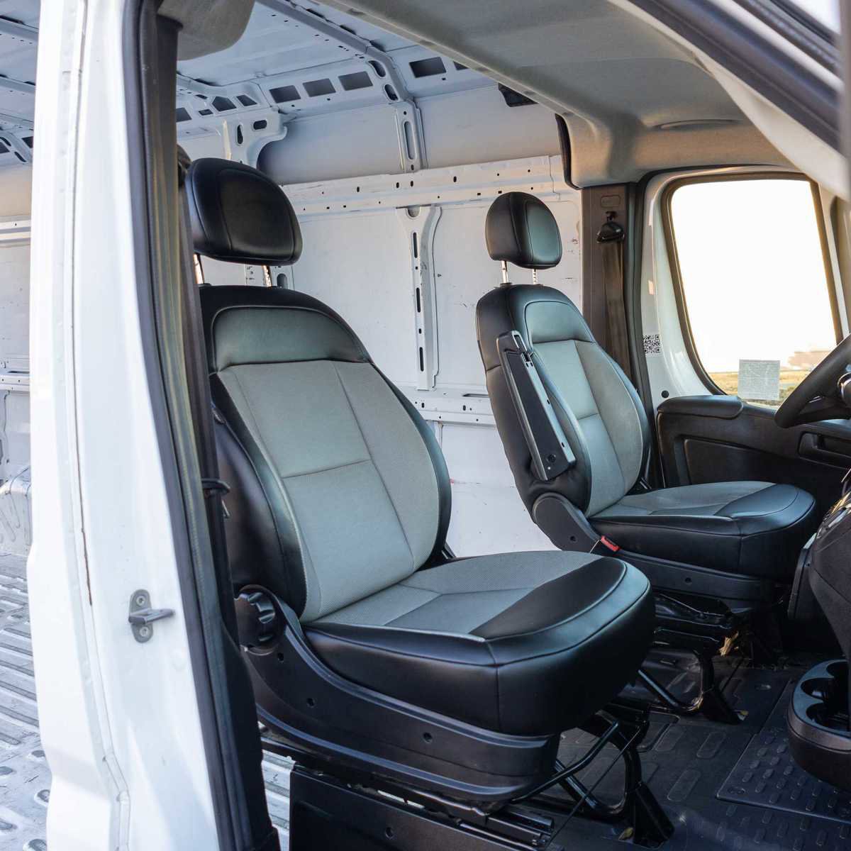 Used 2023 RAM ProMaster 2500 image 17