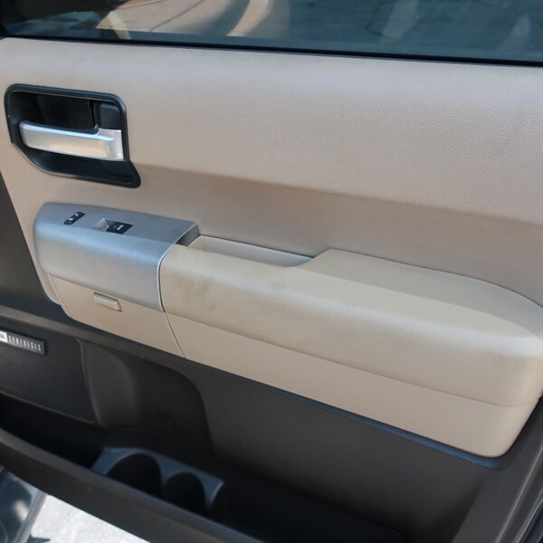 Used 2008 Toyota Sequoia Limited RWD image 23
