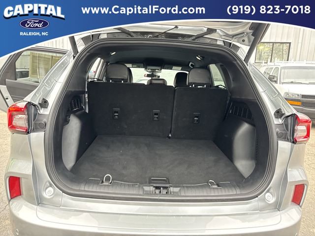 Used 2023 Ford Escape ST-Line w/ Tech Pack #1 image 16