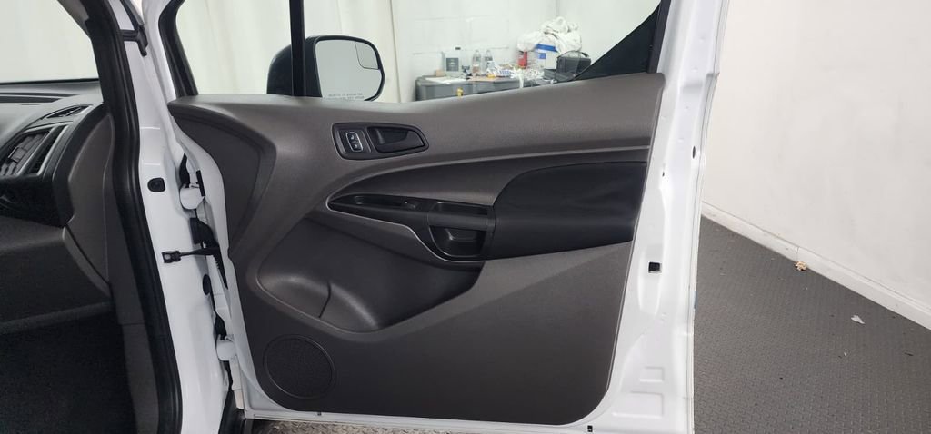 Used 2019 Ford Transit Connect XL image 19