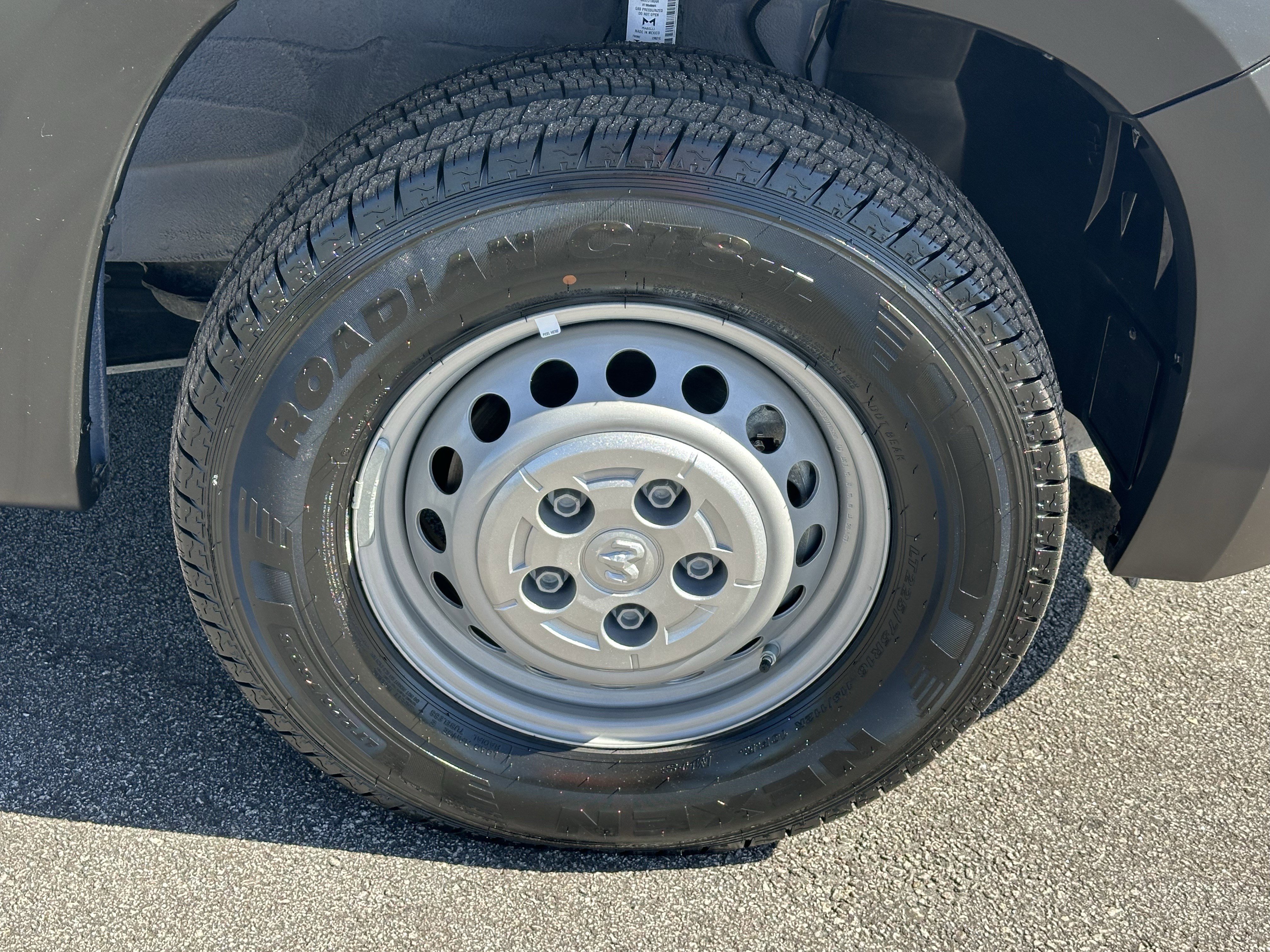 Used 2024 RAM ProMaster 3500 image 15