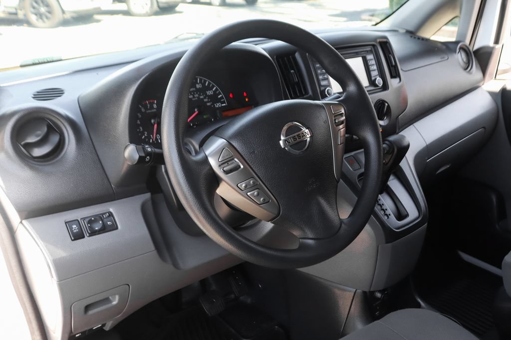 Used 2018 Nissan NV200 SV w/ Navigation Package FWD image 20