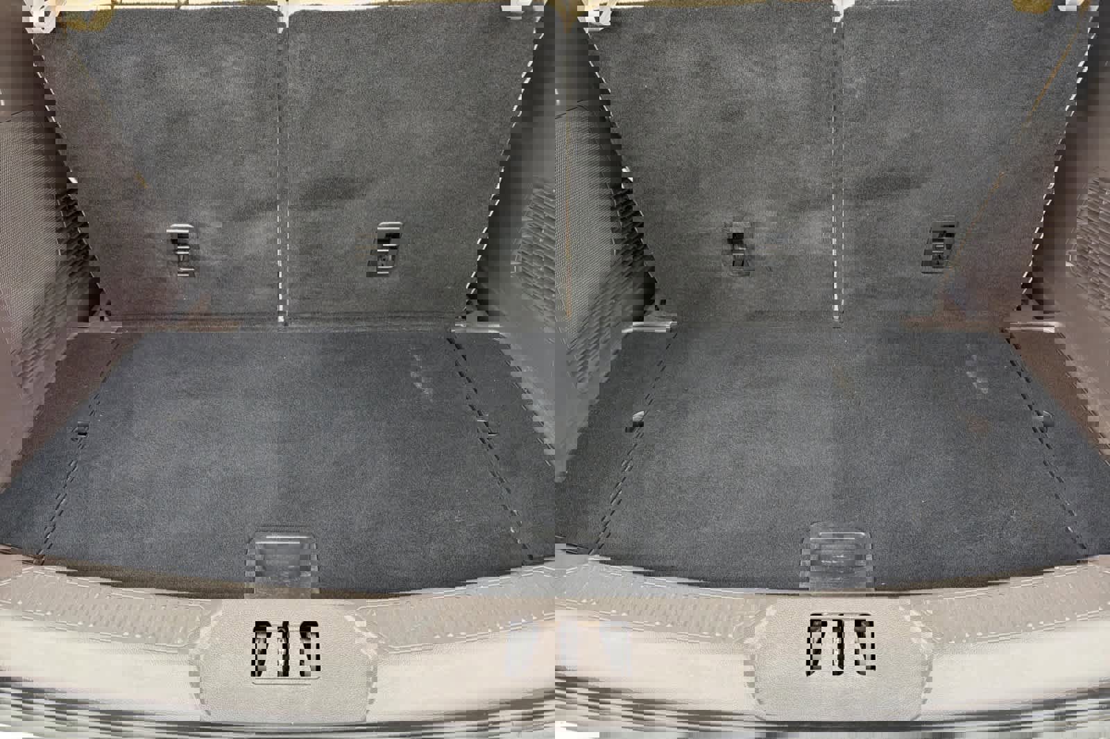 Certified 2022 Ford Explorer Platinum w/ Equipment Group 601A image 16