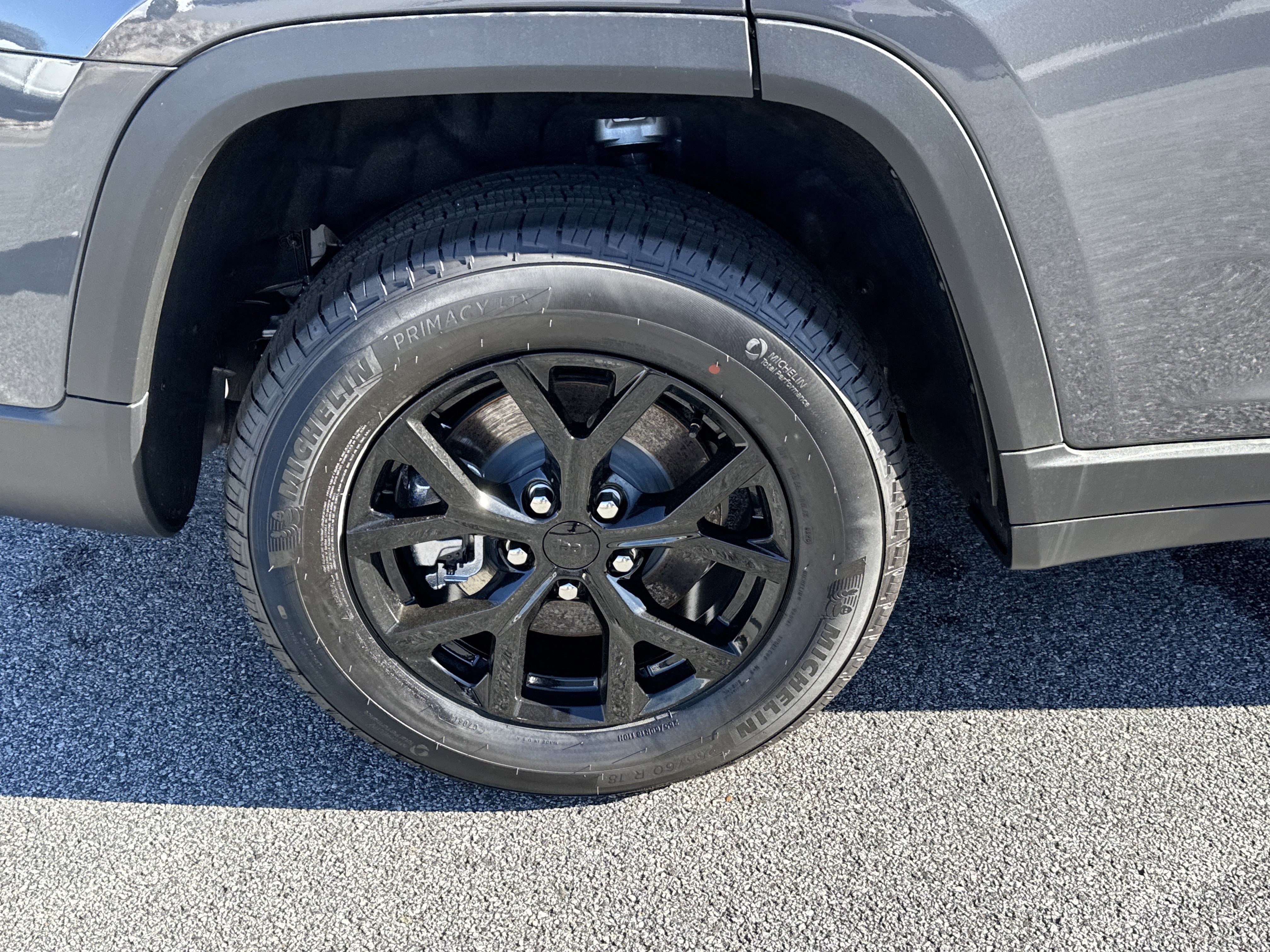 New 2025 Jeep Grand Cherokee L Altitude image 12