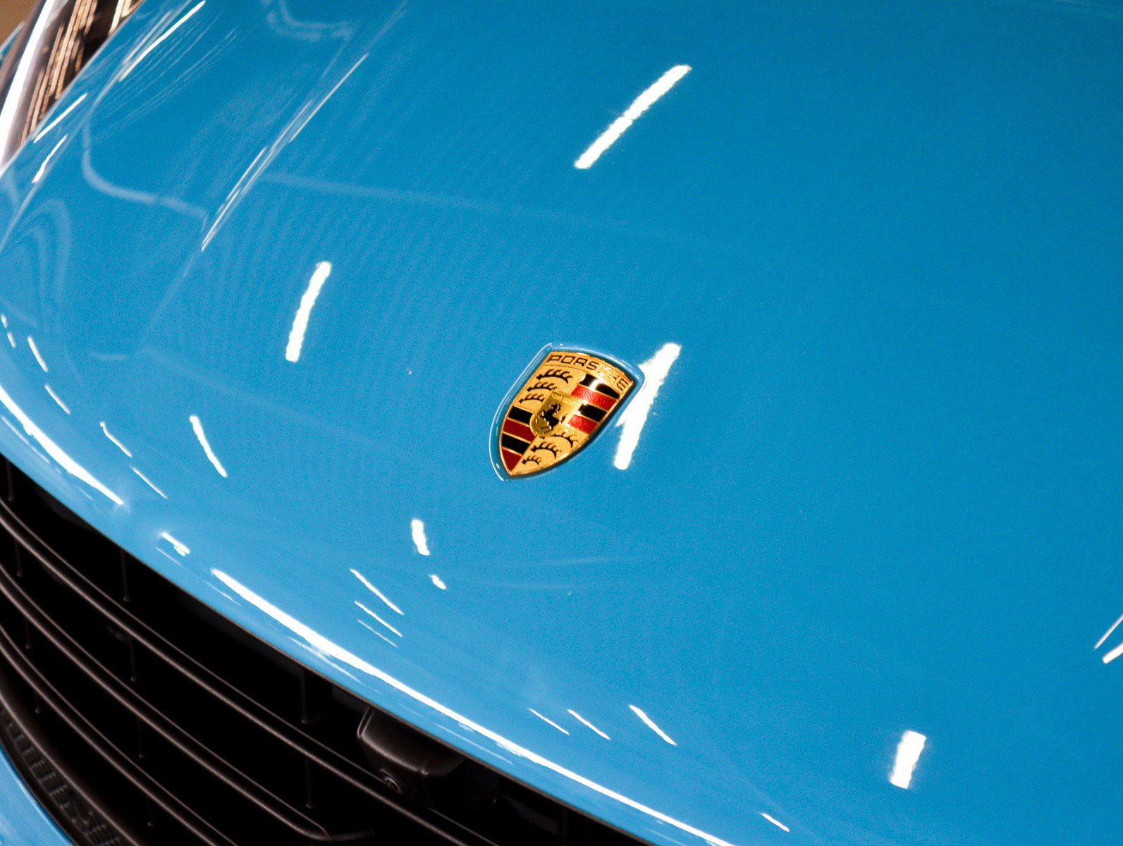 Certified 2020 Porsche Macan S AWD/4WD image 25