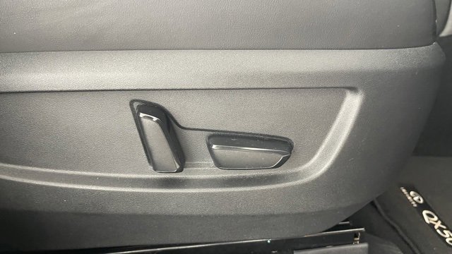 Used 2019 INFINITI QX50 Essential image 50