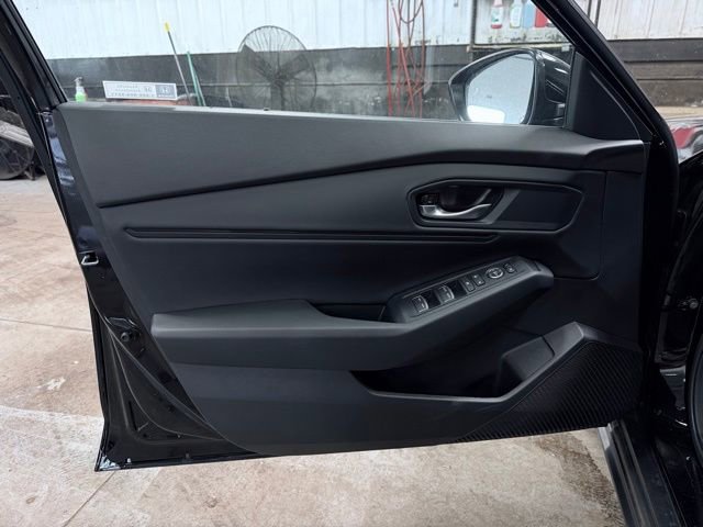 Used 2025 Honda Accord SE image 13