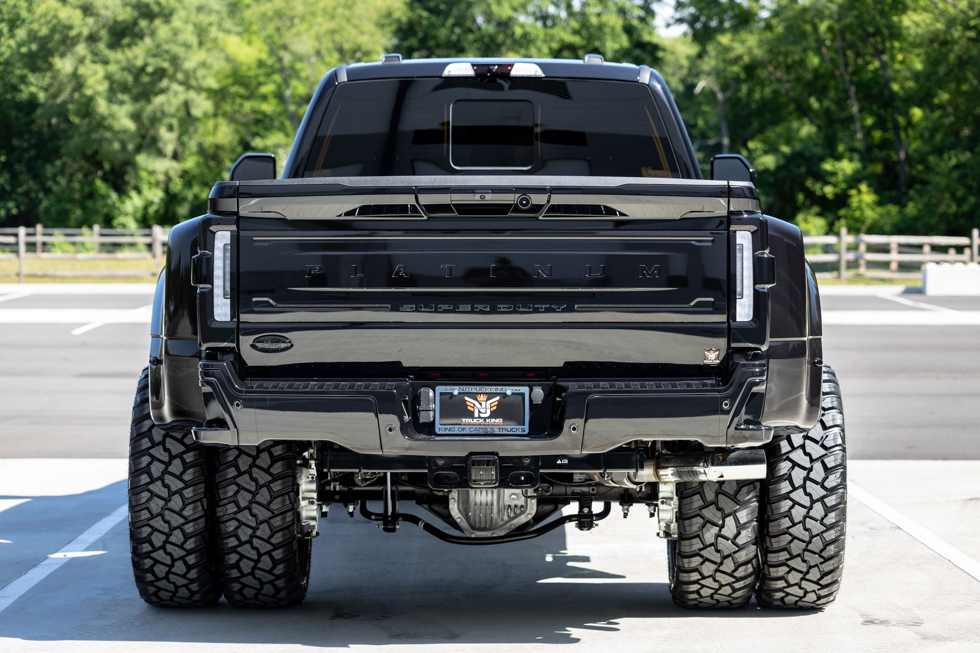 Used 2025 Ford F450 Platinum AWD/4WD image 10