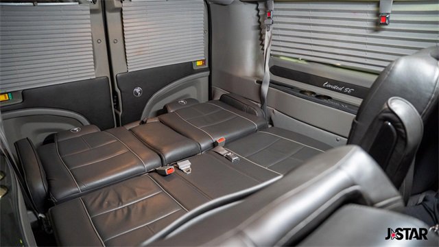 Used 2018 Ford Transit 150 148 Low Roof w/ Exterior Upgrade Package image 13