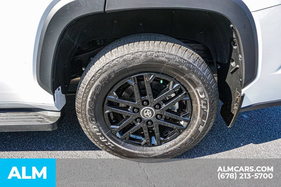 Used 2025 Toyota Sequoia SR5 AWD/4WD image 16