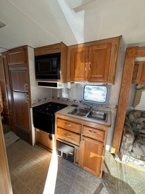 Used 2003 Ford E-450 and Econoline 450 RWD image 22