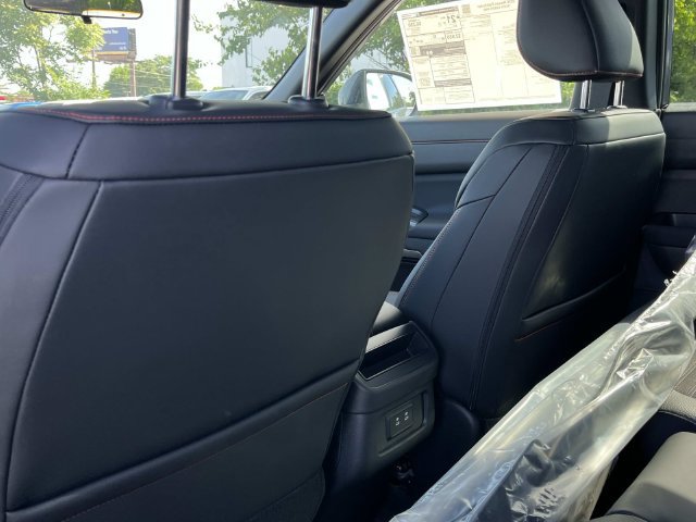 New 2026 Nissan Pathfinder Rock Creek AWD/4WD image 20