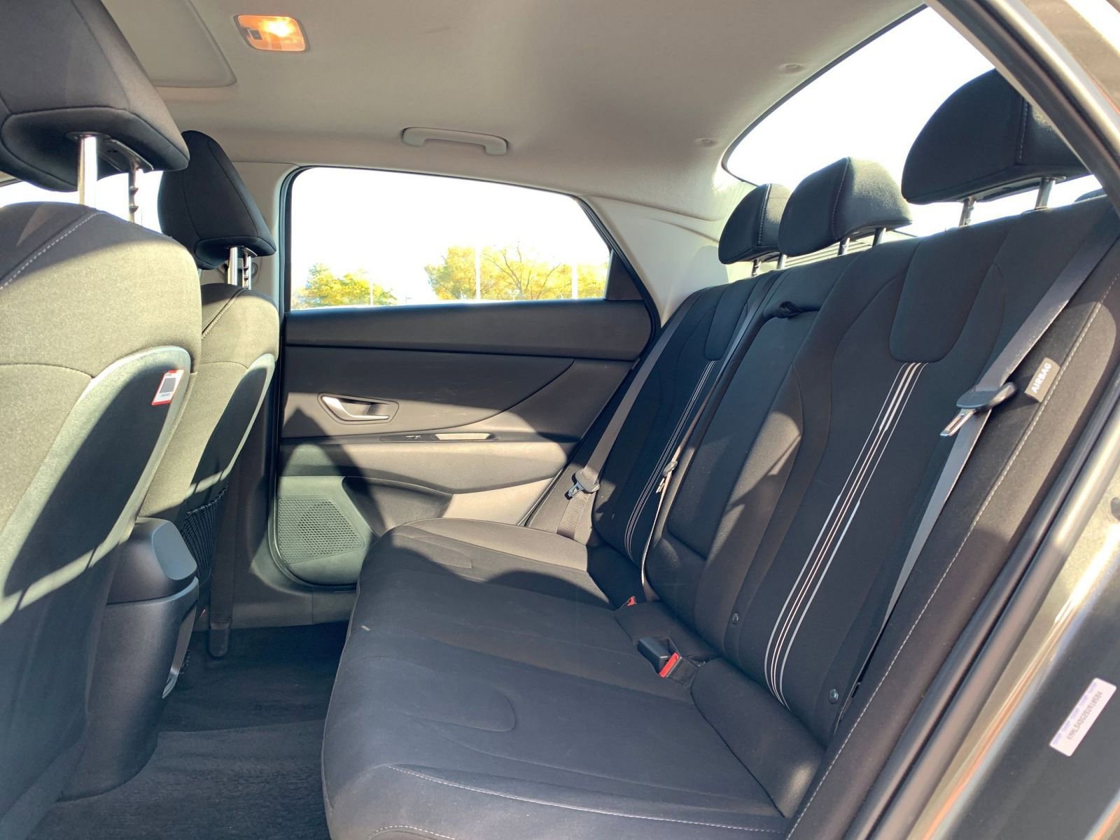 Used 2025 Hyundai Elantra SEL image 23