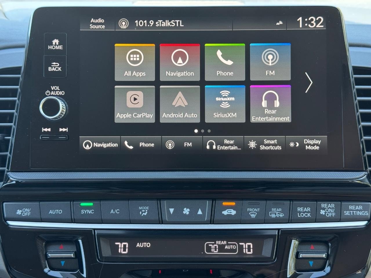 Certified 2025 Honda Odyssey Touring image 14