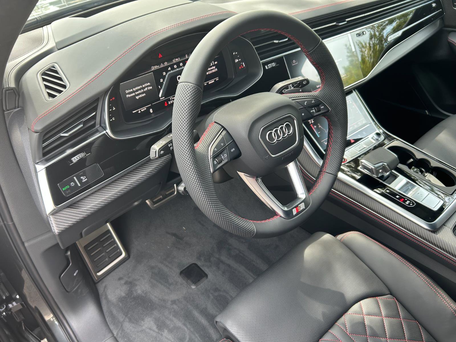 New 2026 Audi SQ7 Prestige image 15