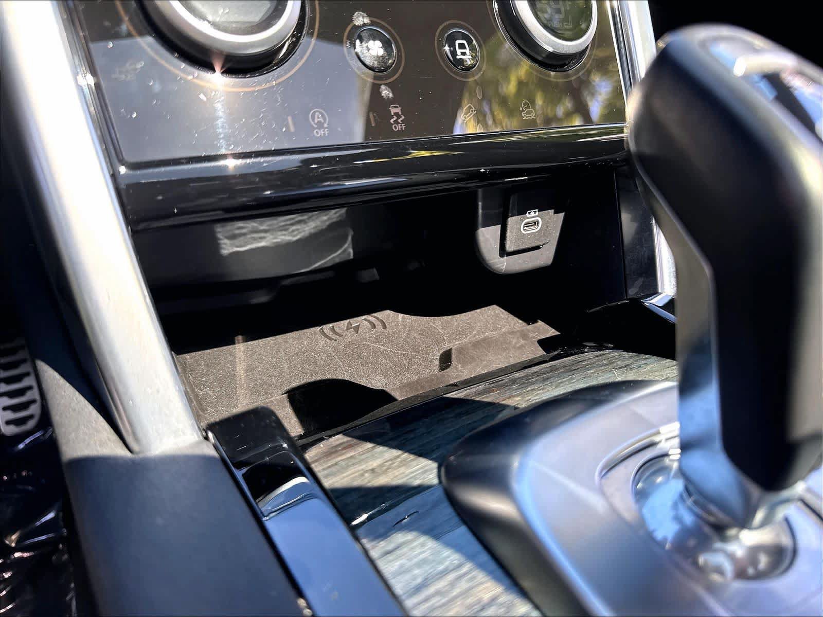 Used 2023 Land Rover Discovery Sport S R-Dynamic AWD/4WD image 37
