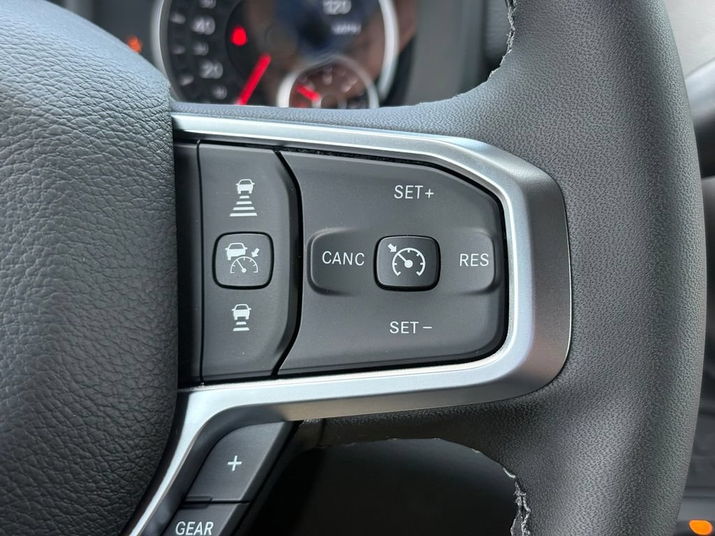 New 2026 RAM 3500 Lone Star AWD/4WD image 38