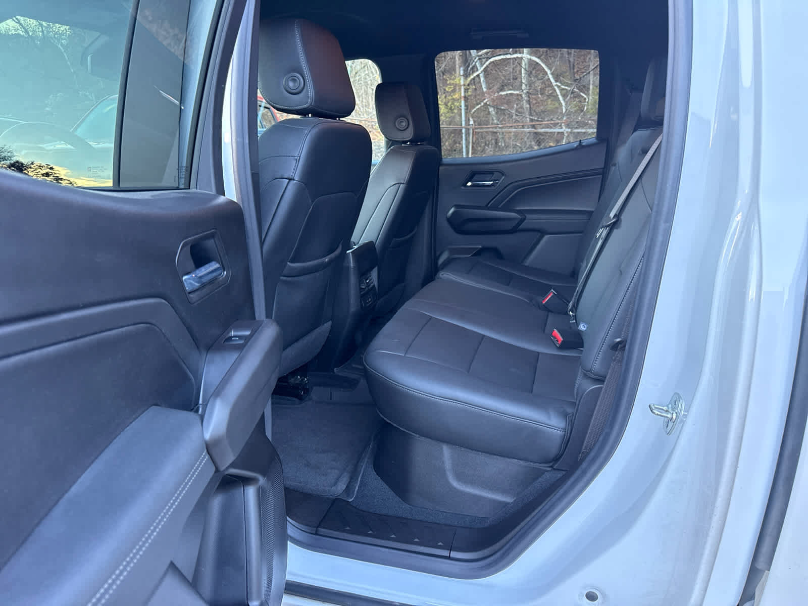 Used 2025 GMC Canyon Elevation w/ Convenience Package image 22