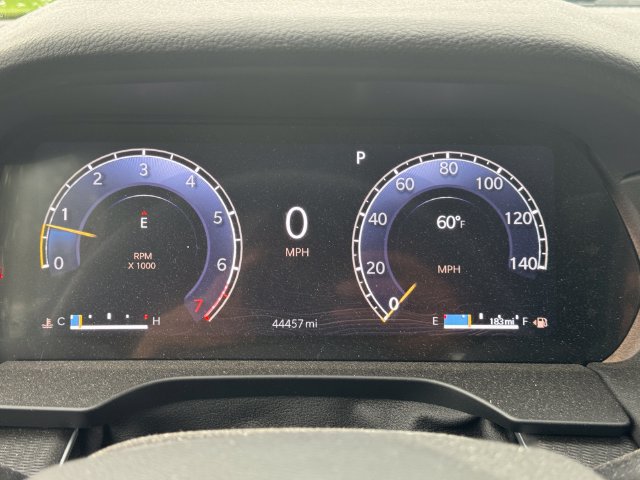 Certified 2025 Jeep Grand Cherokee Altitude AWD/4WD image 27