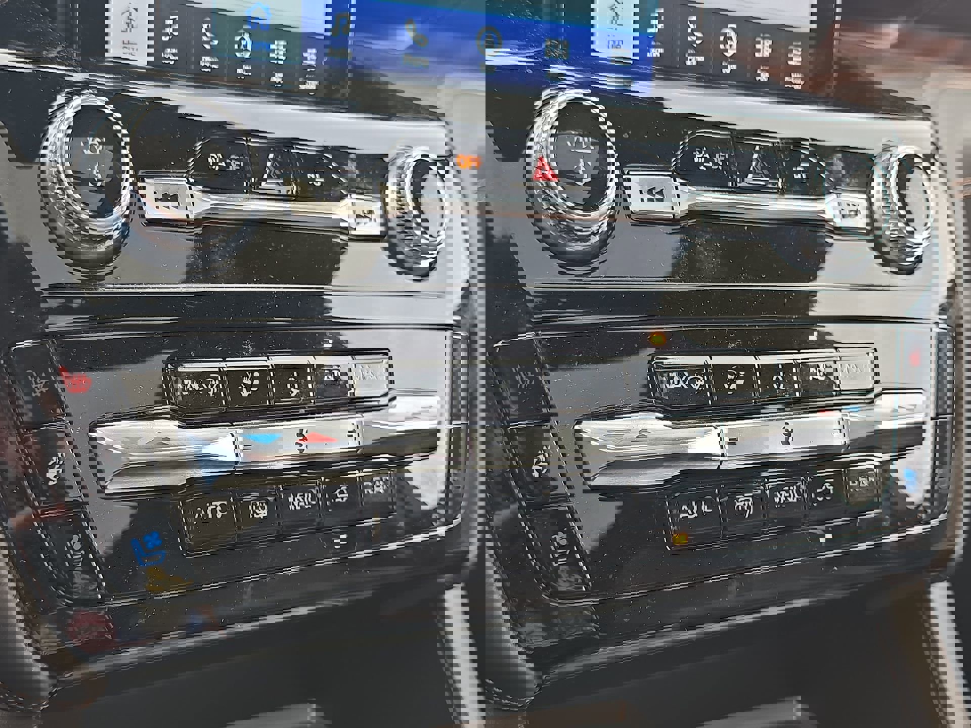 Certified 2023 Ford Explorer King Ranch w/ Premium Technology Package image 19