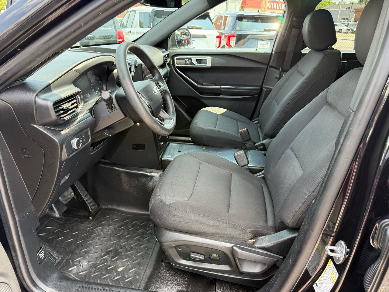 Used 2022 Ford Explorer 4WD Police Interceptor image 13