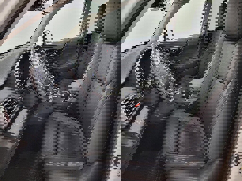 Used 2025 Subaru Outback Touring w/ Tech Package 3 image 14