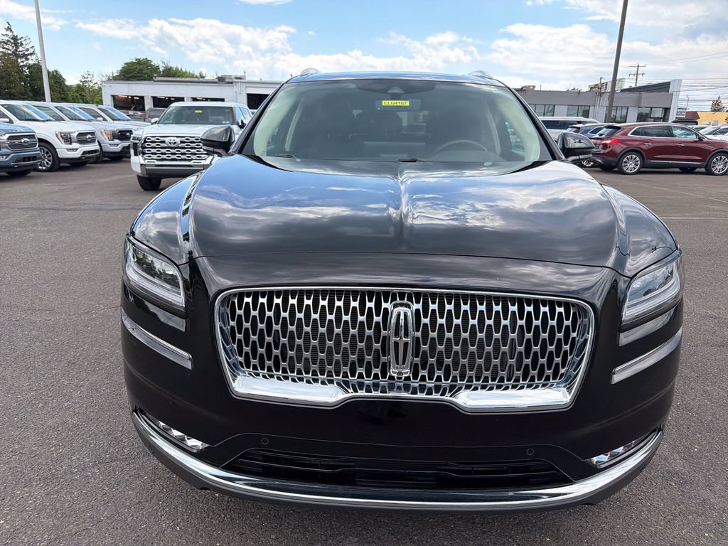 Certified 2023 Lincoln Nautilus Reserve w/ Equipment Group 202A AWD/4WD image 11