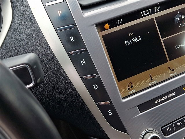 Used 2019 Lincoln MKZ Premiere image 14