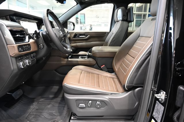 New 2026 GMC Yukon XL Denali Ultimate w/ LPO, Floor Liner Package AWD/4WD image 20
