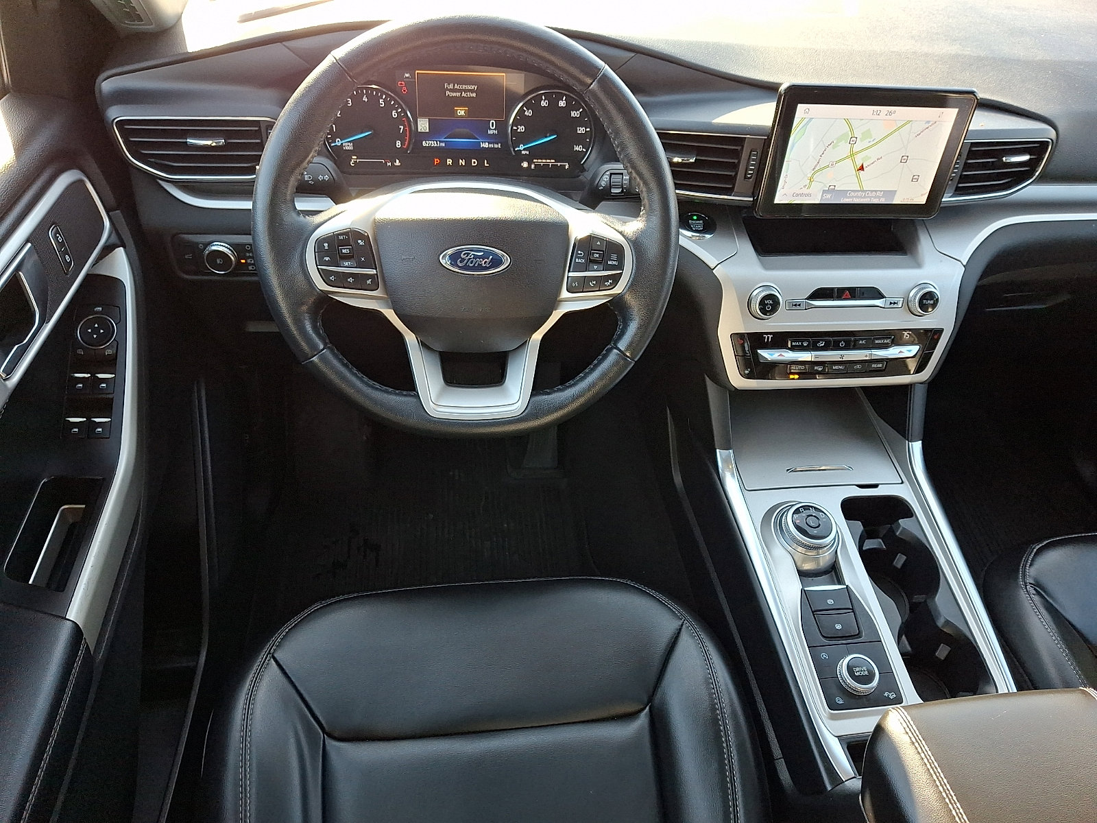 Used 2021 Ford Explorer XLT w/ Equipment Group 202A image 12