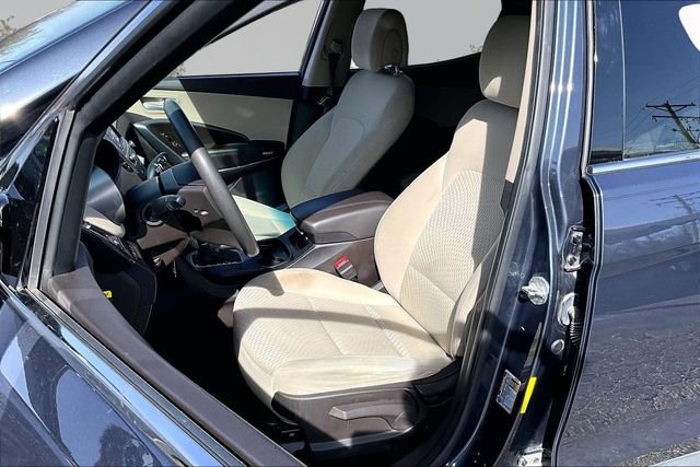 Used 2017 Hyundai Santa Fe Sport image 23