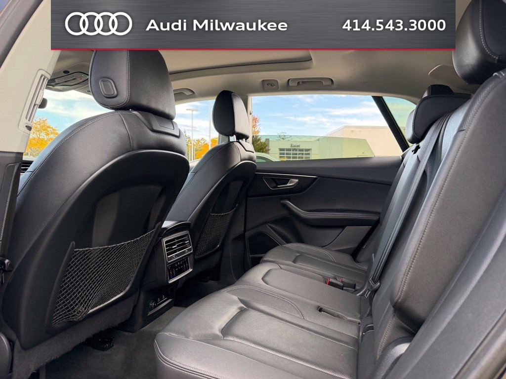 Used 2023 Audi Q8 Premium Plus w/ Premium Plus Package AWD/4WD image 35