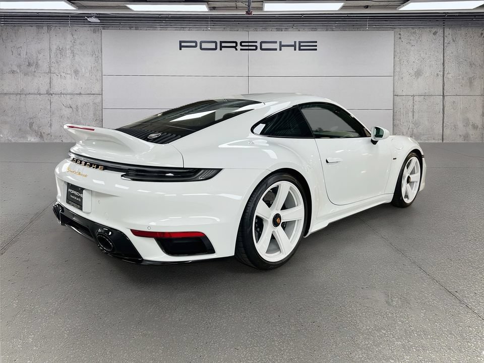 Certified 2023 Porsche 911 Sport Classic RWD image 9