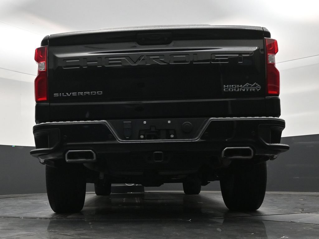 Used 2024 Chevrolet Silverado 1500 High Country RWD image 23