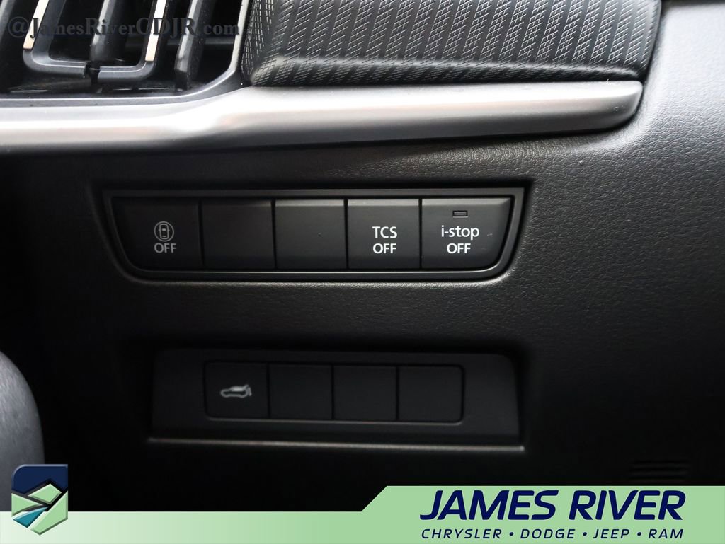 Used 2025 MAZDA CX-90 3.3 Turbo w/ Select Package AWD/4WD image 32